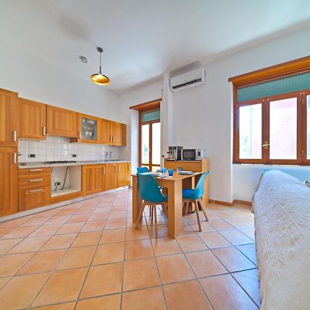 Domus Mariposa Apartment โรม ภายนอก รูปภาพ